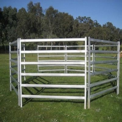 Hot Dipped Galvanized Farm Fencing Resists Corrosion Cattle Panel