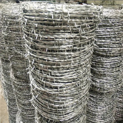 Shiny Appearance Extremely Sharp Barbed Wire Fence For Farm Forest