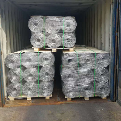 Zinc Coated Hinge Joint Fence 2200mm 3'' / 3'' Galvanized Farm Fence