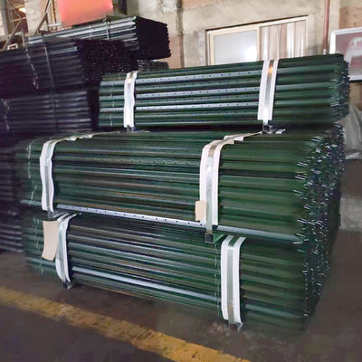 Green Painted Metal Fence T Post 6.5ft Steel Studded Fence Powder Coated
