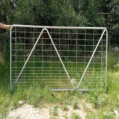 Farm Fencing Rust Resistant Sheep Goat Fence Panels Steel Livestock Panels 3.6m