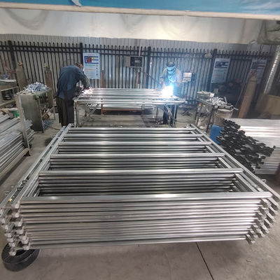 2.1m 2.2m 2.5m 2.9m 3.0m Length Livestock Fencing Panels Powder Coated