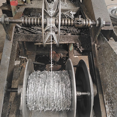 Double Twisted Farm Barbed Wire For Secruity Barbed Wire Fencing