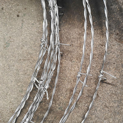 Hot Dip Galvanizing Barbed Wire Roll 400 Meters 350kgf Tensile Strength