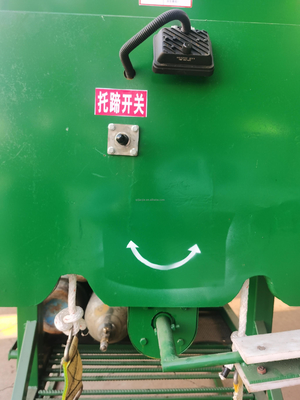 High Quality Mobile Cattle Cow Hoof Trimming Chute Cattle Squeeze Crusher Cattle Handling Machine